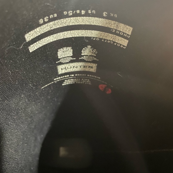 Hunter Rain Boots girls size 5 / Euro 36. With 2 pairs of Hunter socks. - Picture 6 of 6